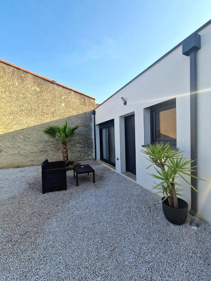 Ferienwohnung Plages Et Terres Bessan Exterior foto